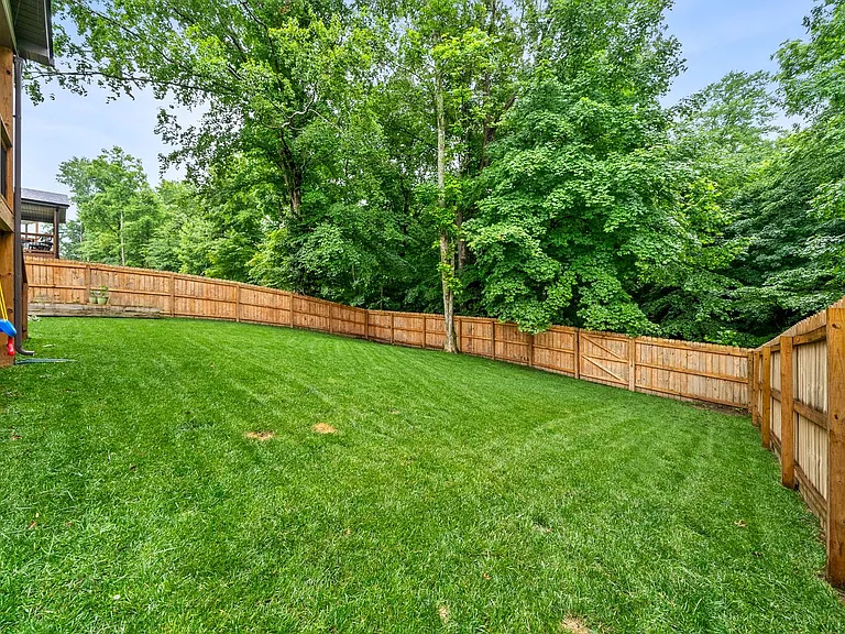 1082 Winesap Rd — Photo 29