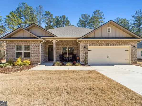 23 Eagle Heights Dr, Maysville, GA 30558