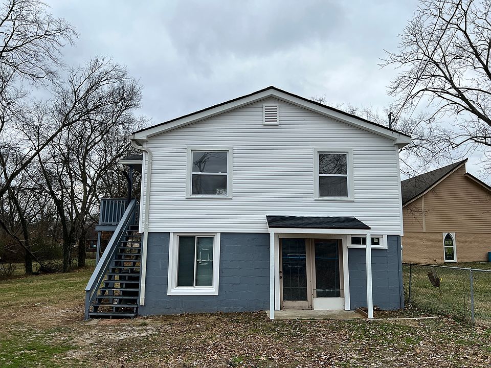 1st image of 711 W Eastland St #B