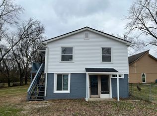 711 W Eastland St #B, Gallatin, TN 37066