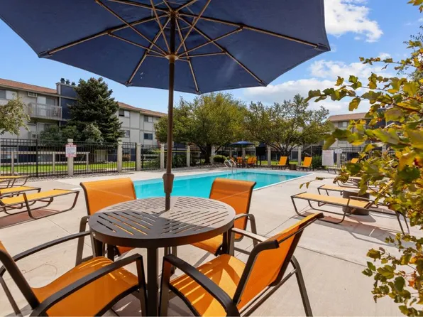 Peaks at Meadow Ridge