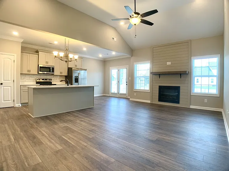 421 Ayden Ln — Photo 7