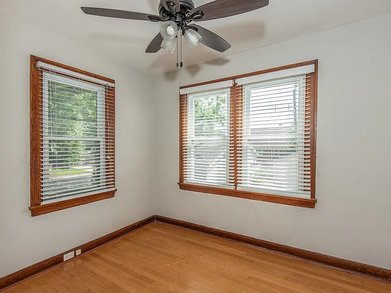 5404 Robert Ave — Photo 6