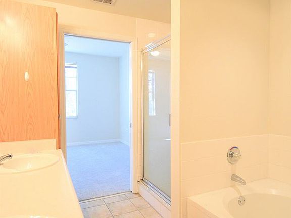 5th image of 7925 Preserve Cir APT 328