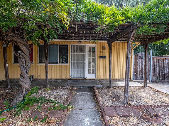 4th image of 1798 Tampa Way