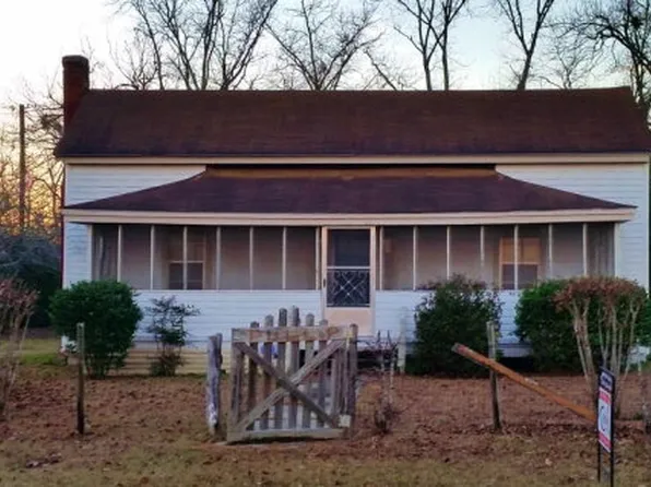 312 N Hooker St, Fitzgerald, GA 31750