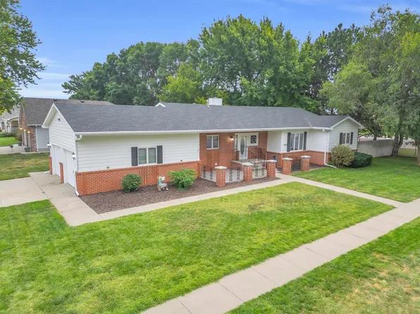 4619 E Ave, Kearney, NE 68847