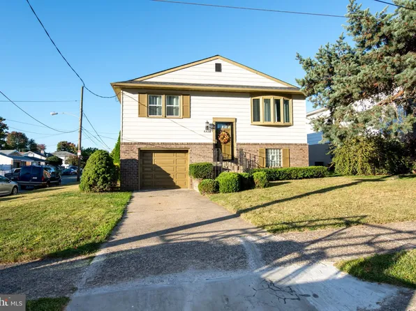 4414 Pearson Ave, Philadelphia, PA 19114