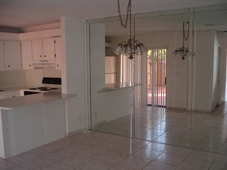 1714B Forest Lakes Cir — Photo 4