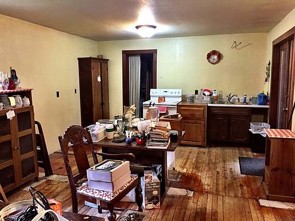 3rd image of 21 W Spirit Ave #W
