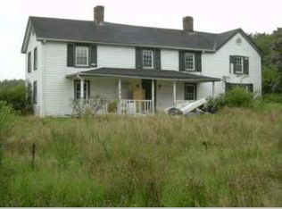 482 Mundy Point Rd, Callao, VA 22435