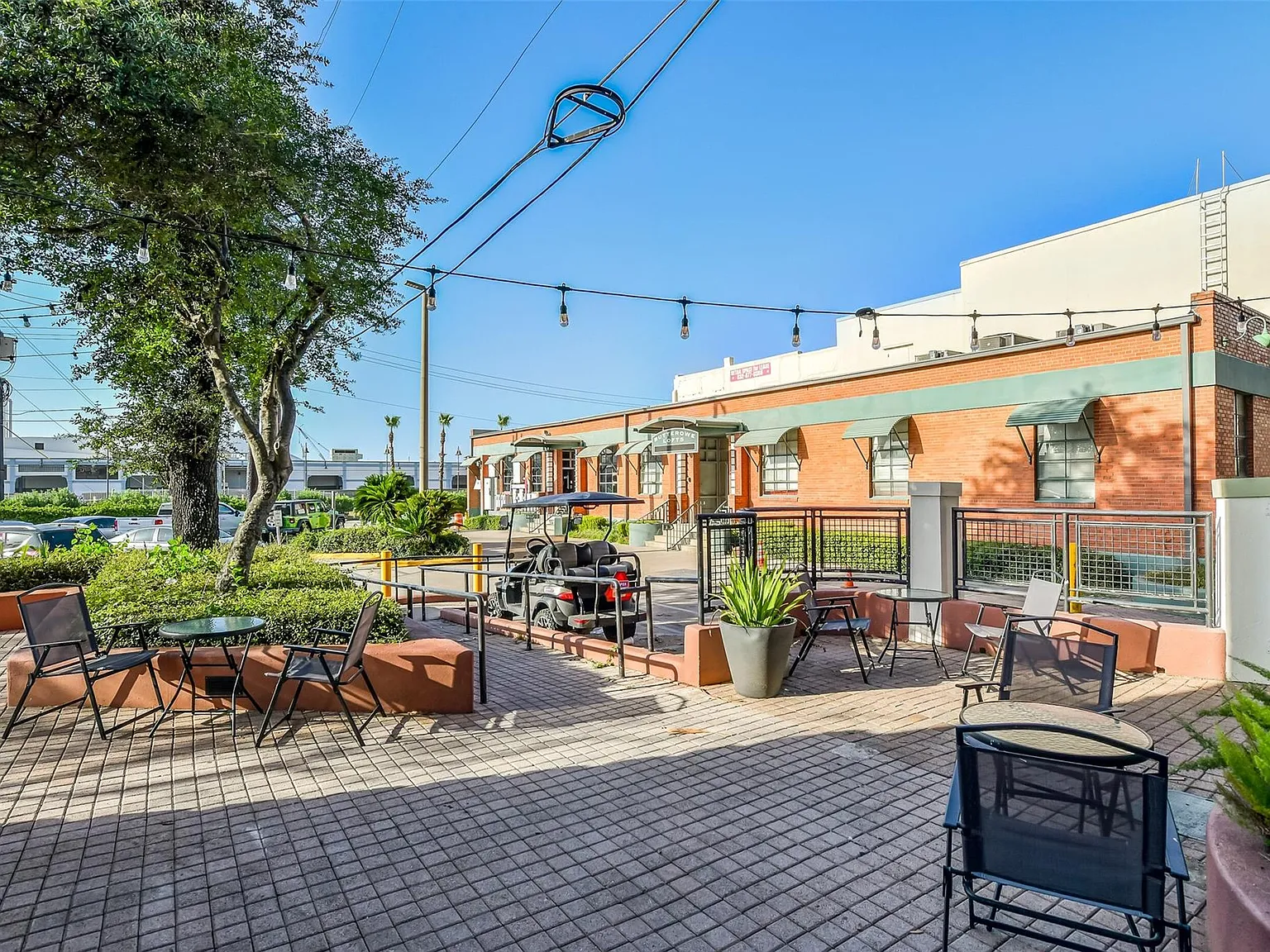 1 bed, 1.0 bath, 900 sqft, $2,250 — Photo 4