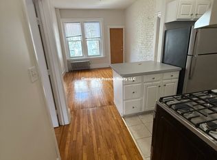 891 Mass Ave #11, Cambridge, MA 02139