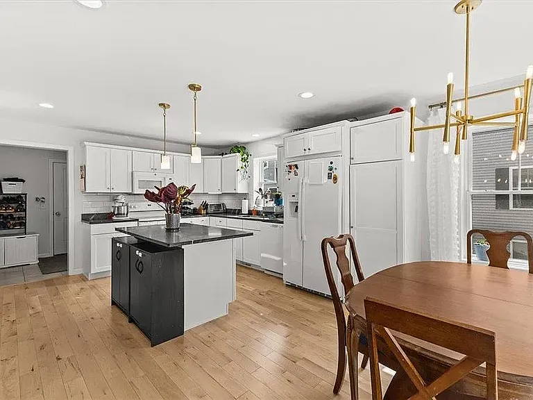 51 Blacksmith Dr — Photo 36