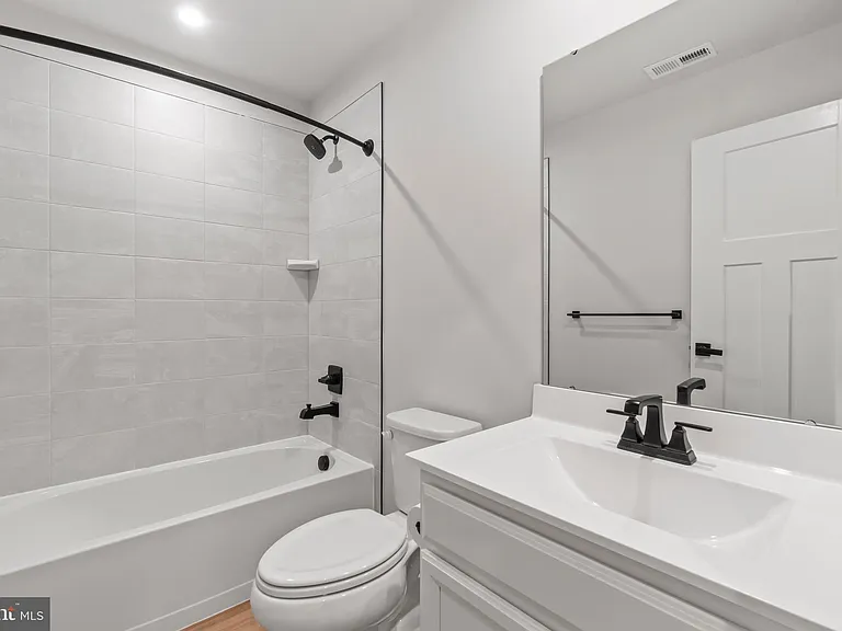 9826 Posterity Ln — Photo 8