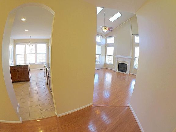 Kitchen and Living Room entrance