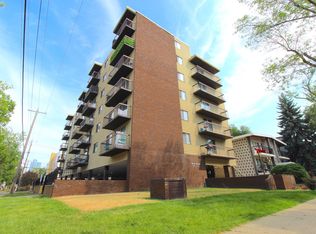 10187 113th St NW, Edmonton, AB T5K 1P1