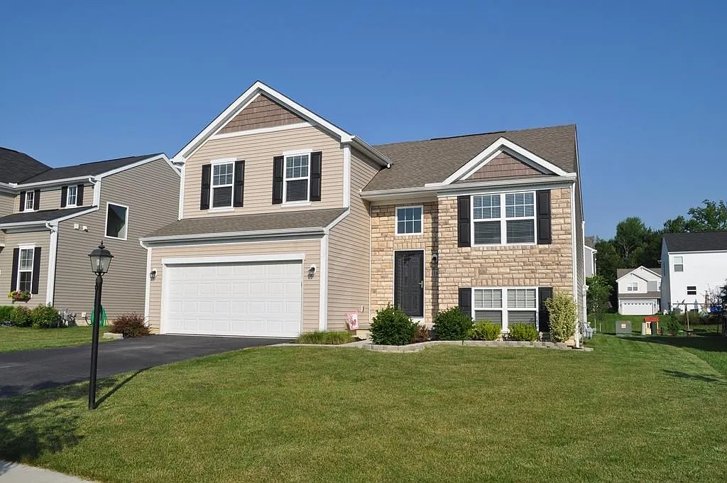 116 Halcyon Dr photo 1