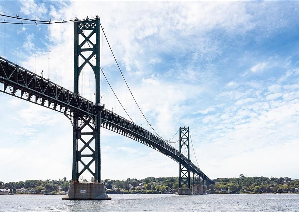 7 Old Ferry Rd, Bristol, RI 02809 Zillow