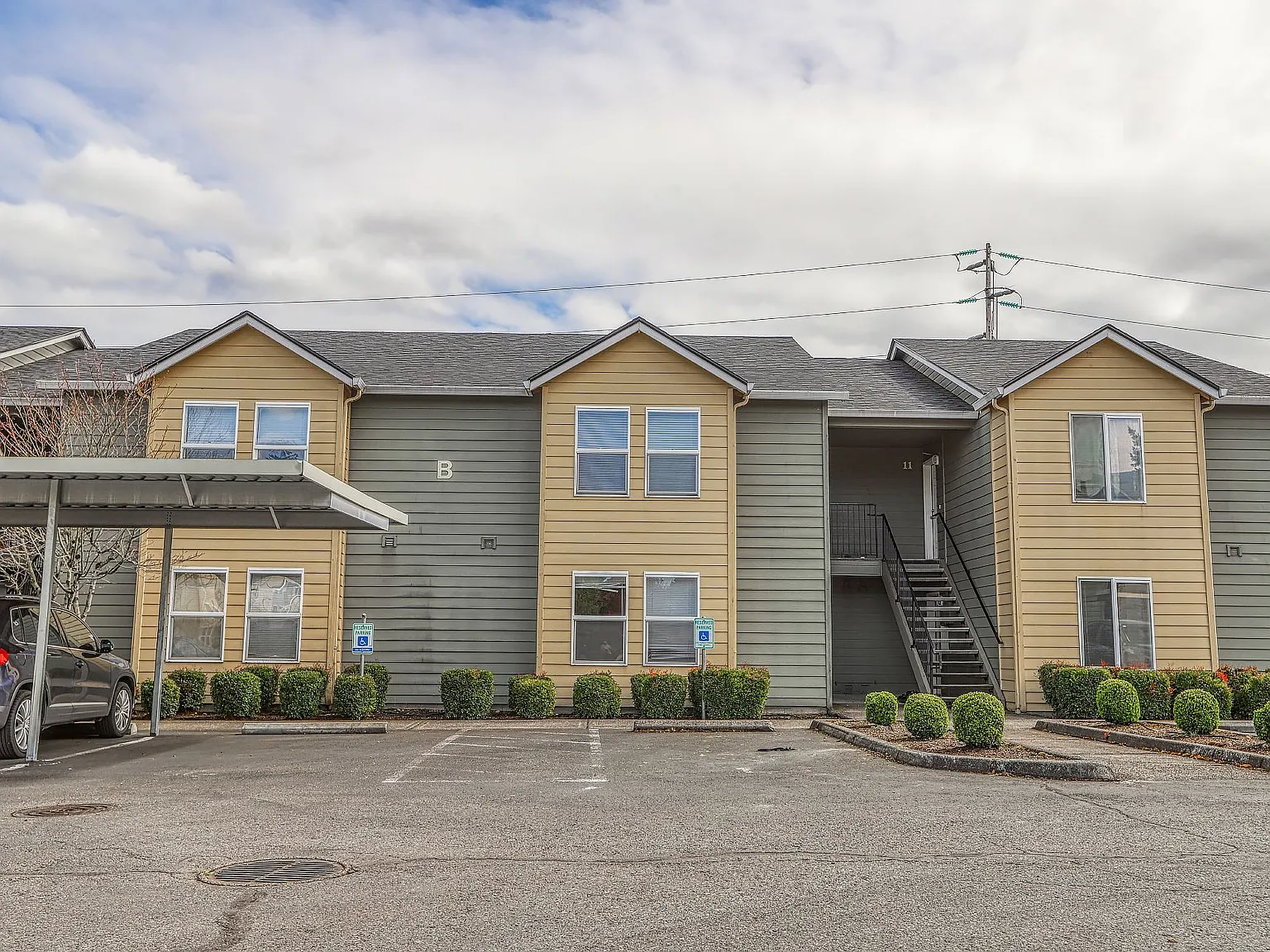 Heritage Park Apartments — Photo 3