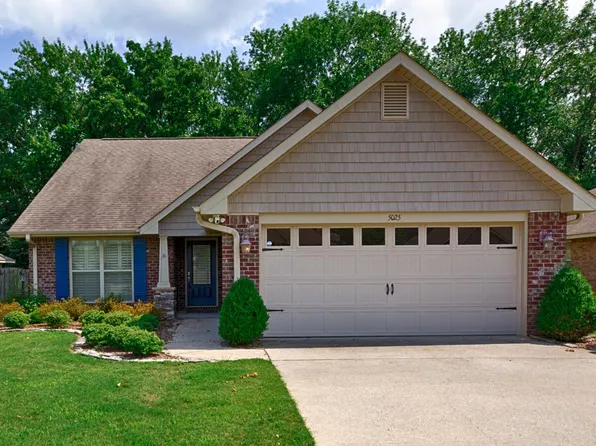 5025 Montauk Trl SE, Owens Cross Roads, AL 35763