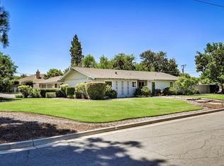 2619 W Beechwood Ave, Fresno, CA