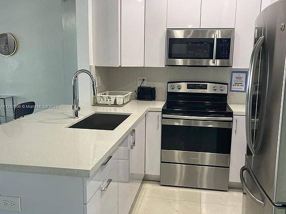 3rd image of 1030 NE 214th St #0
