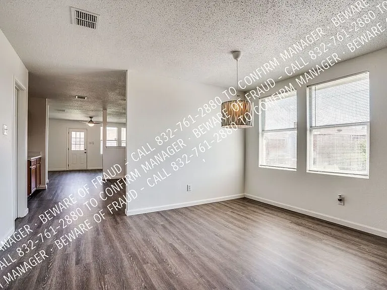 616 Almandora Dr — Photo 4