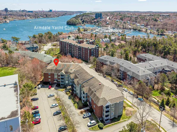 12 Spinnaker Dr #108, Halifax, NS B3N 3A8