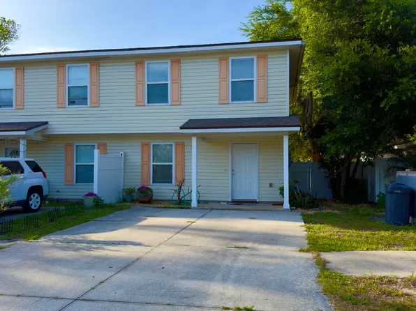 379 DUTTON ISLAND RD Road W, Jacksonville, FL 32233
