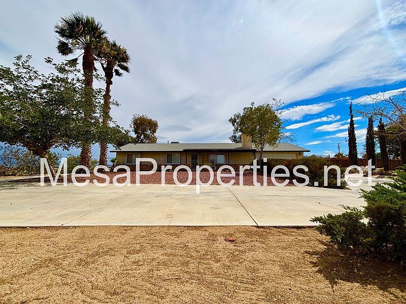 1st image of 16578 Odell Ave