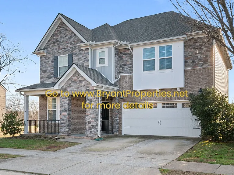 1801 Stonewater Dr — Photo 3