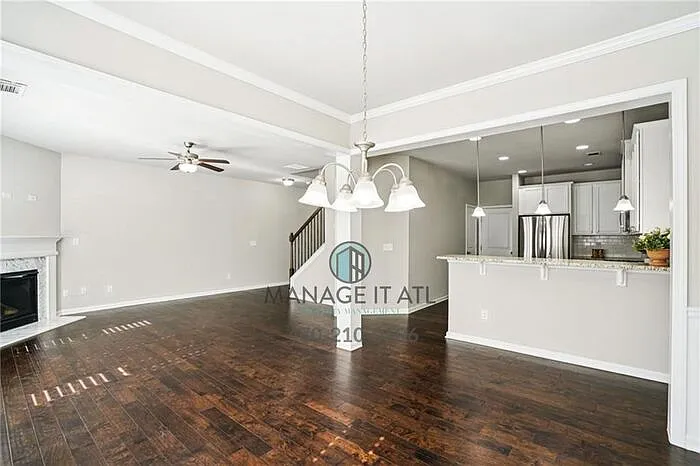 2558 Village Park Bnd — Photo 10