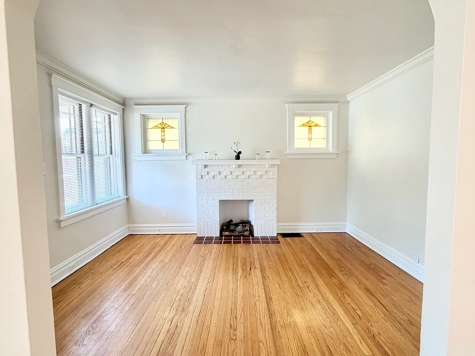 1 bed, 1000 sqft, $1,195 — Photo 3