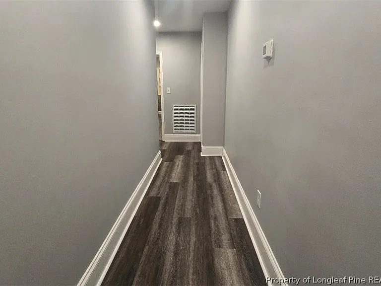 506 Roxie Ave — Photo 17