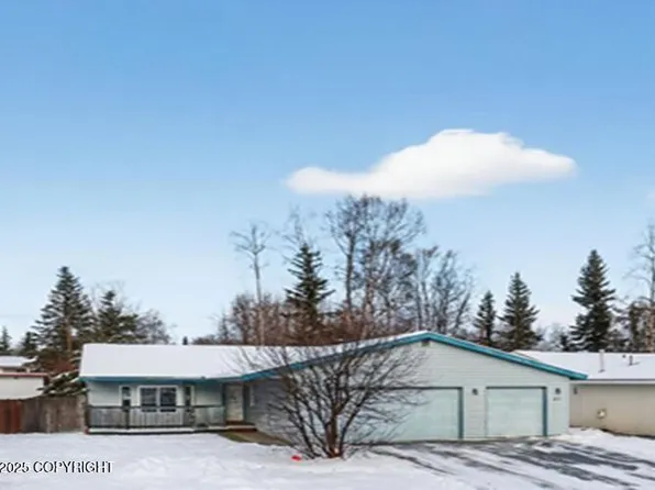817 Shakespeare Cir, Anchorage, AK 99503