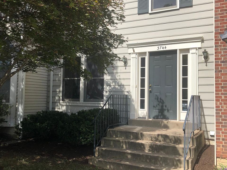 1st image of 3744 Farmland Dr