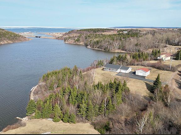 4th image of 1279 Macgarry Rd