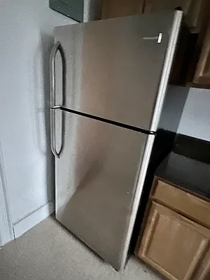 Rented by Astorian Realty Group LLC | media 10