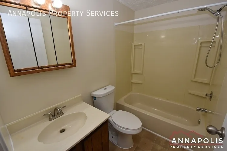 1604 Revell Downs Dr — Photo 10