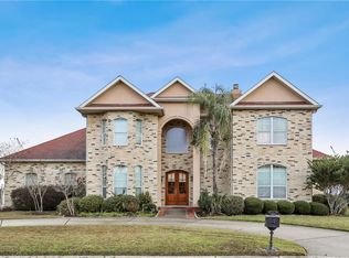 1739 Wedgwood Dr, Harvey, LA 70058
