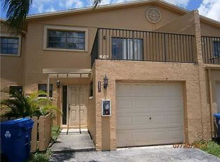 8027 NW 27th Pl, Sunrise, FL 33322