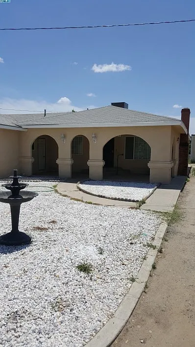 10099 Avenue 424 photo 1
