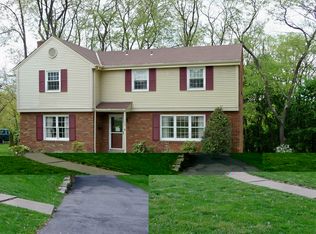 1019 Centergate Dr, Bethel Park, PA