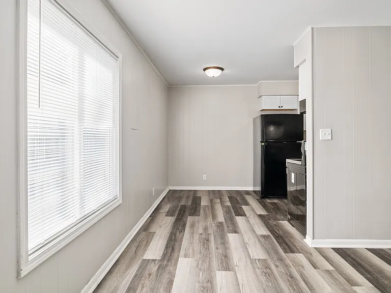 Union Pointe — Photo 9