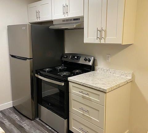 2nd image of 4309 Jellison St #203A