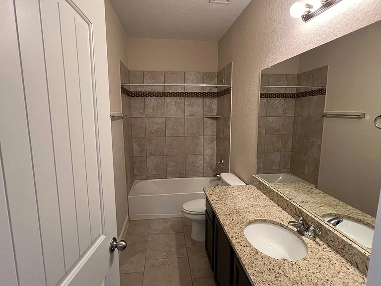 Full bathroom