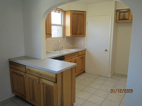 Kitchen cooking area