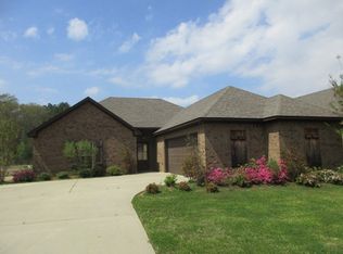 246 Stonebridge Blvd, Brandon, MS 39042