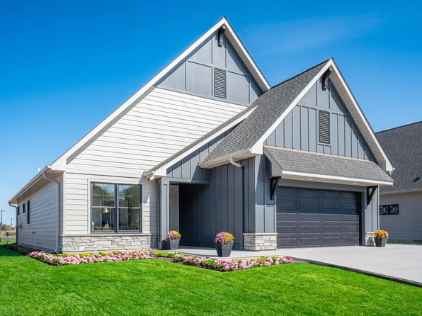 2232 Aftonn Cir, Hudson, WI 54016